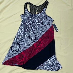 Brand New Kohl’ nightgown with lace details